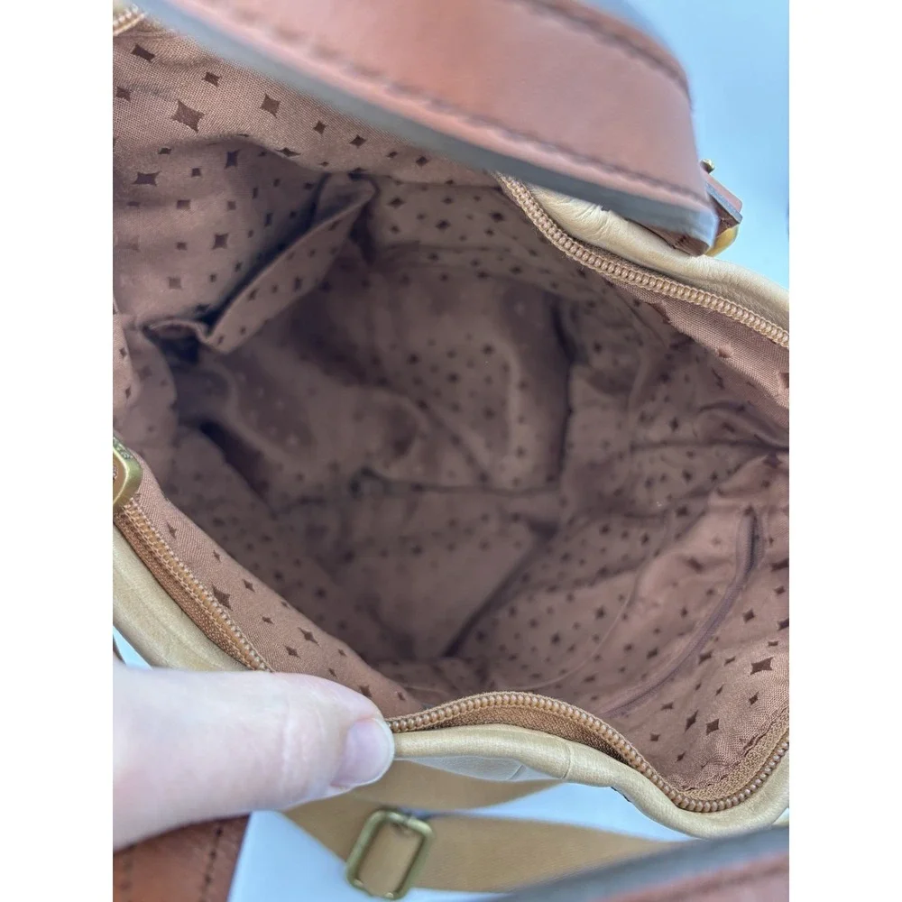 Fossil Explorer‎ Fold-Over Leather Crossbody Messenger Shoulder Bag Tote Tan